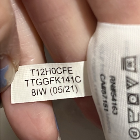 Tommy Hilfiger, Women’s Cropped Hoodie, Size Medium - Picture 6 of 6